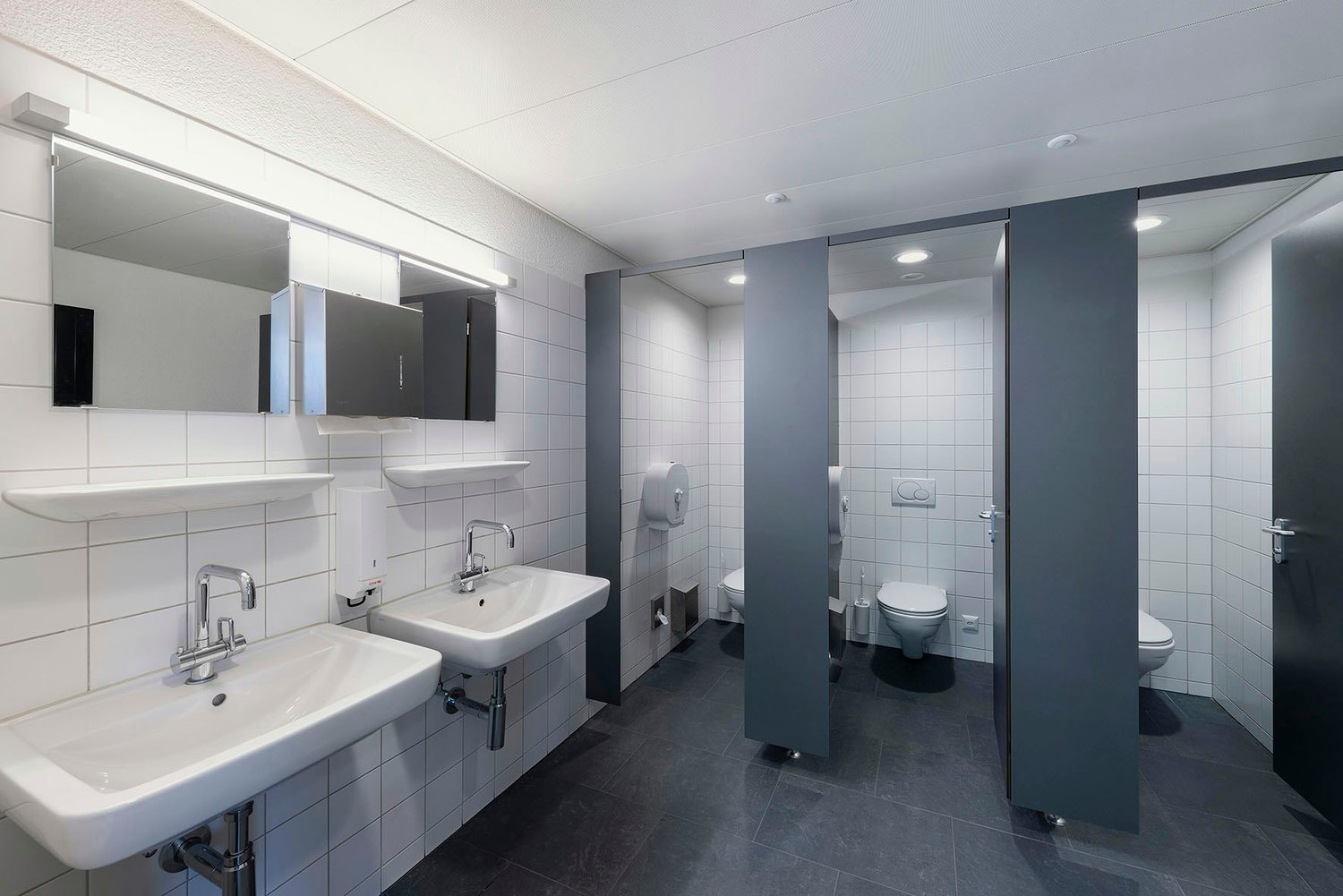 852m² bureau