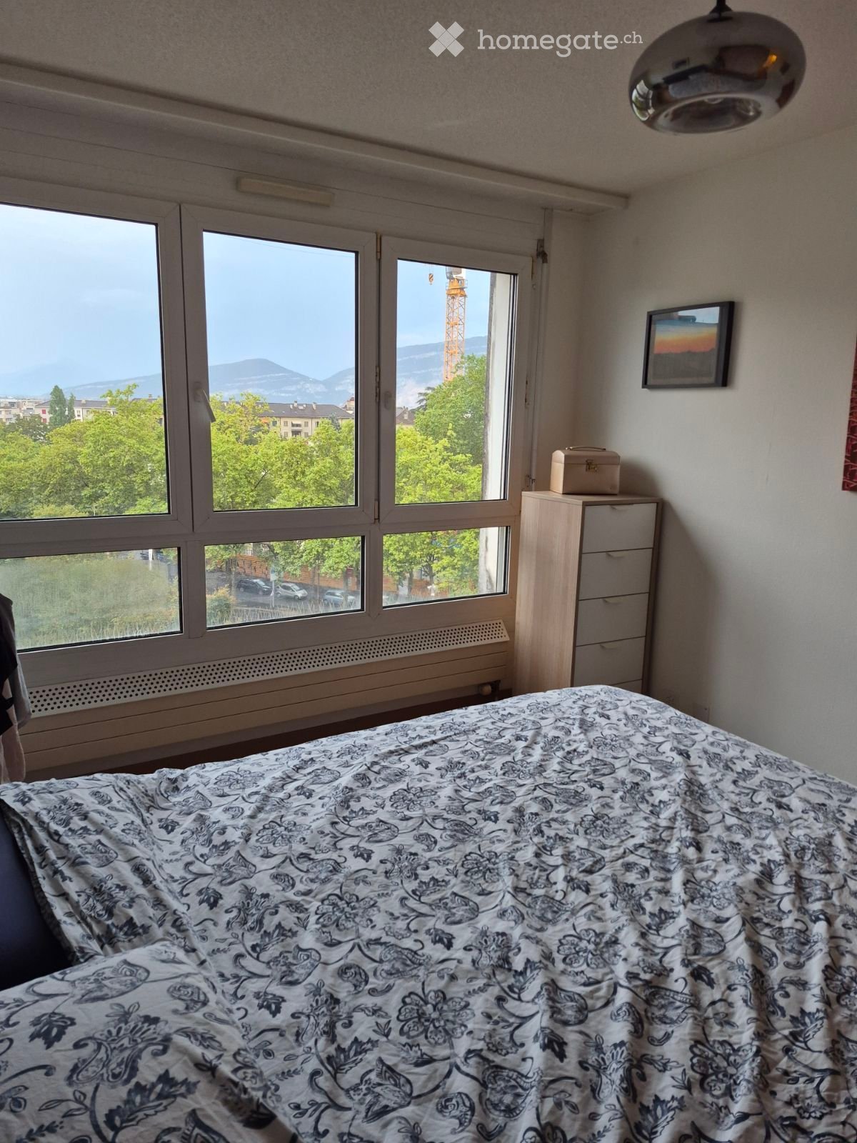5 rooms apartment