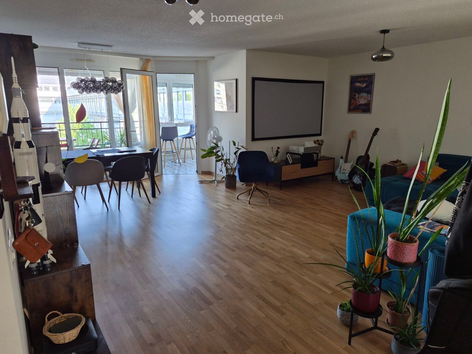 5 rooms apartment
