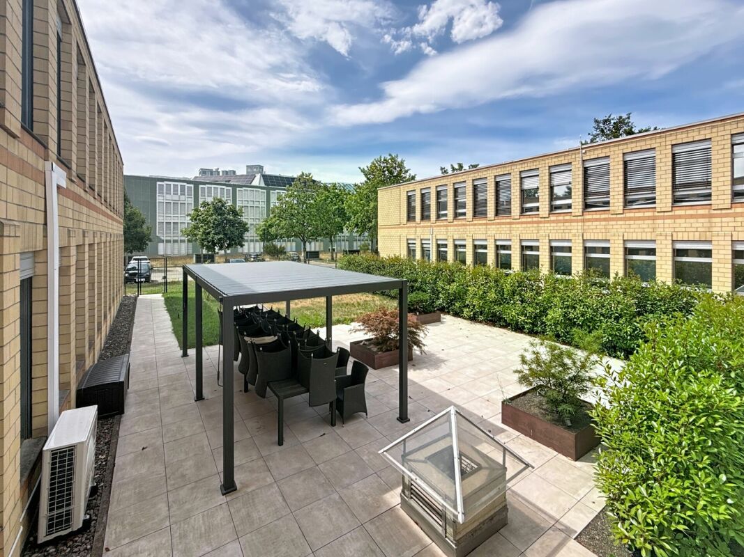 1238m² commerciale