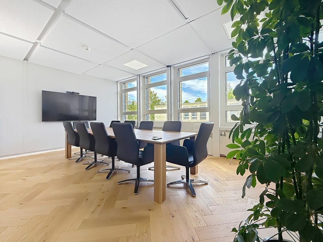 1238m² commerciale