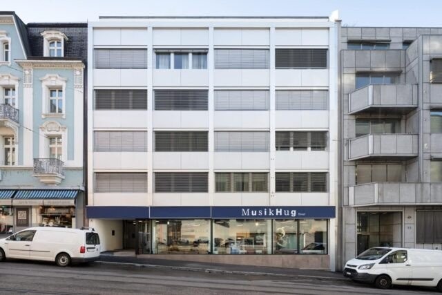 88m² commercial