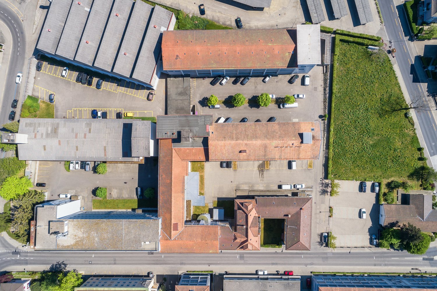 68m² commercial