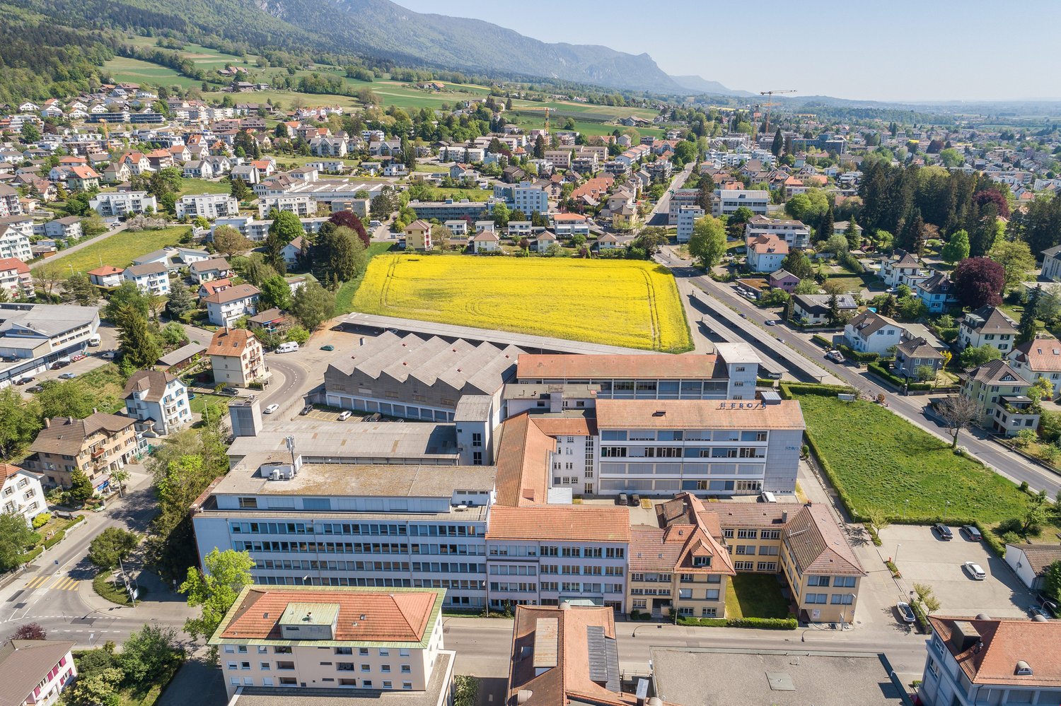 68m² commercial