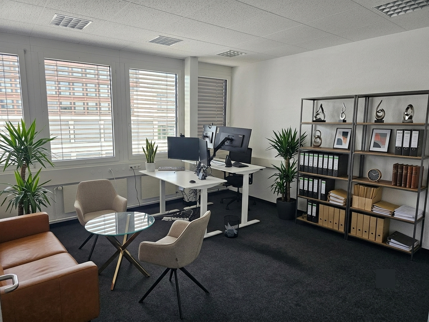 11-100m² ufficio