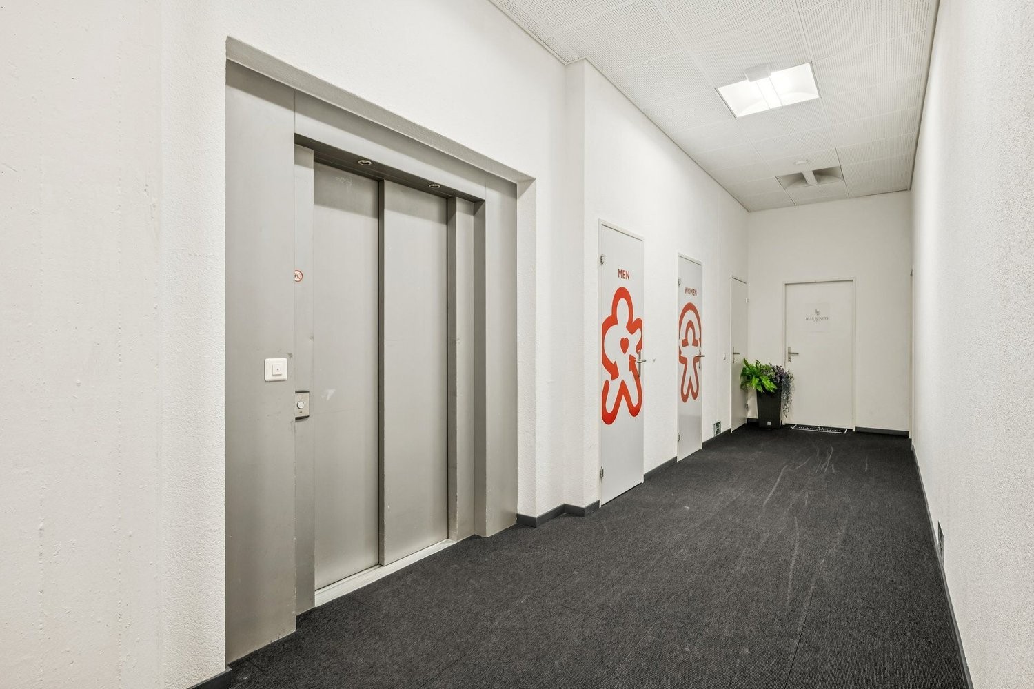 47m² commerciale