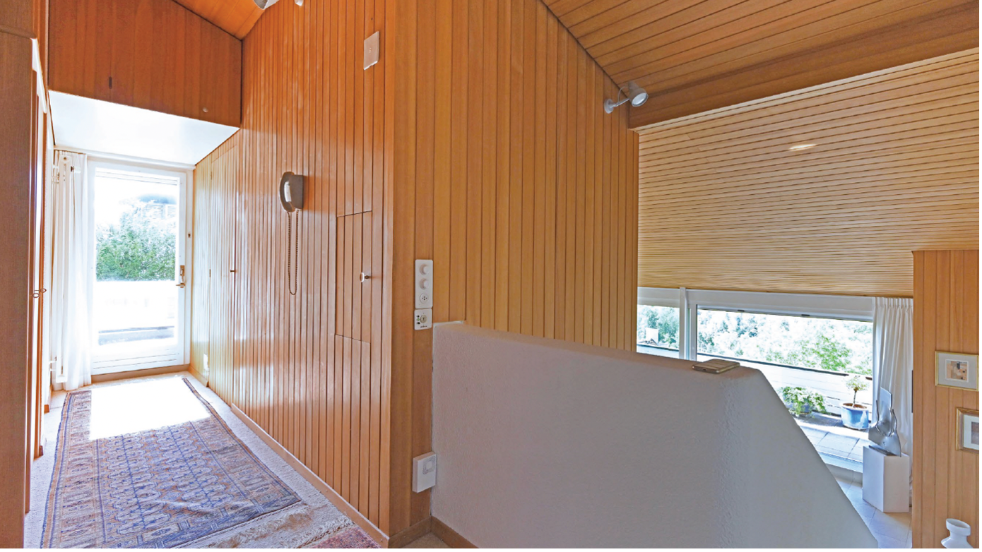 8 ½ rooms single house