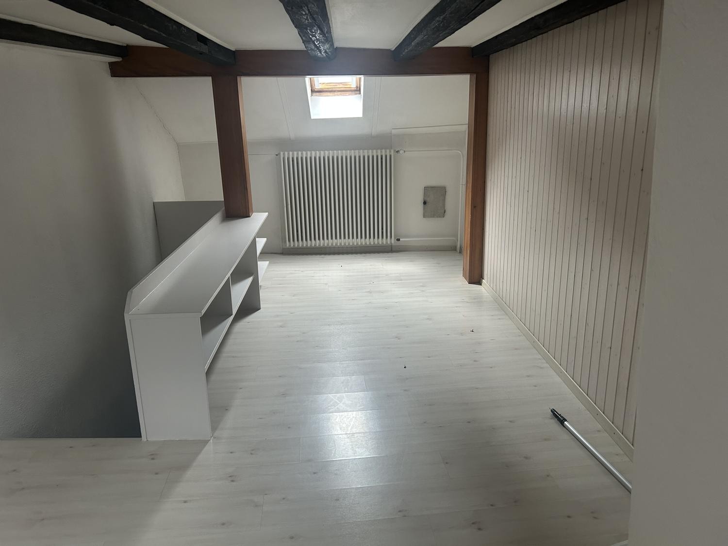 5 rooms apartment