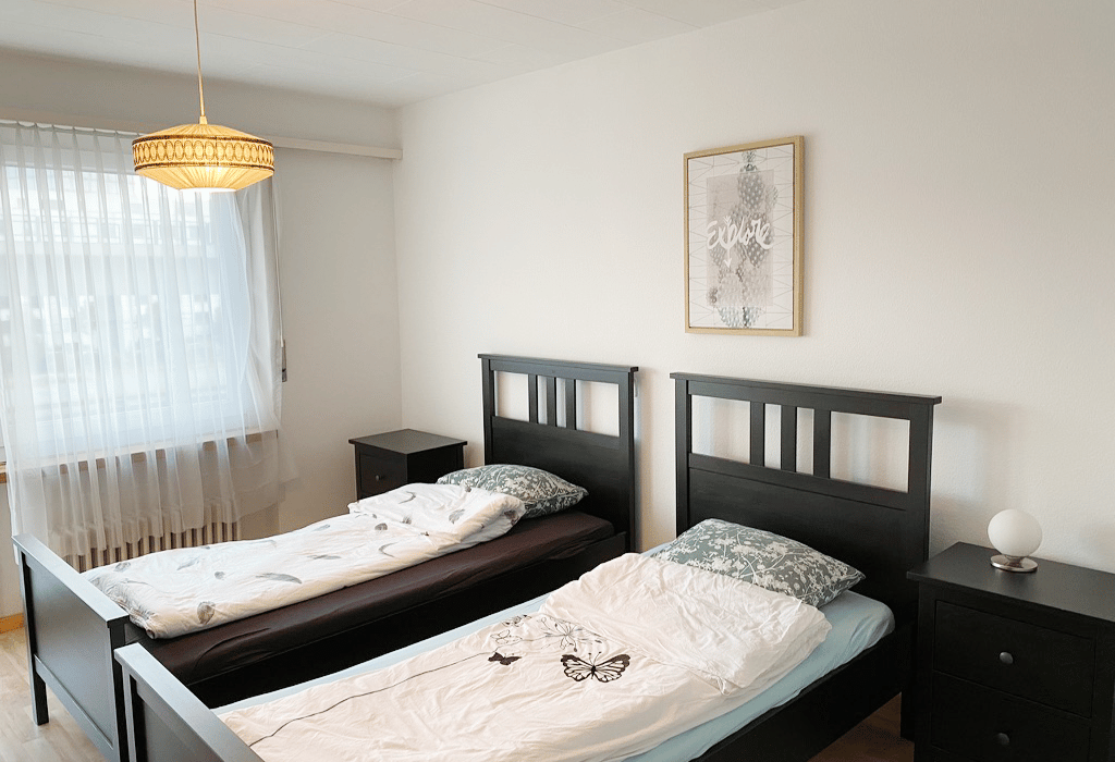 Möblierte 3 ½ Zimmer Wohnung