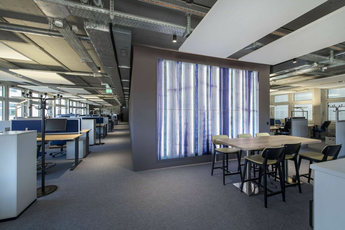 1120m² office