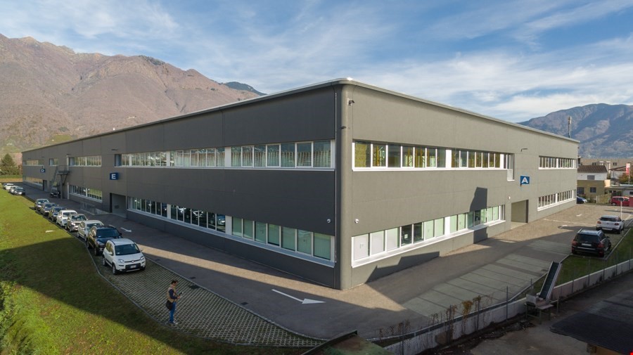 168m² office