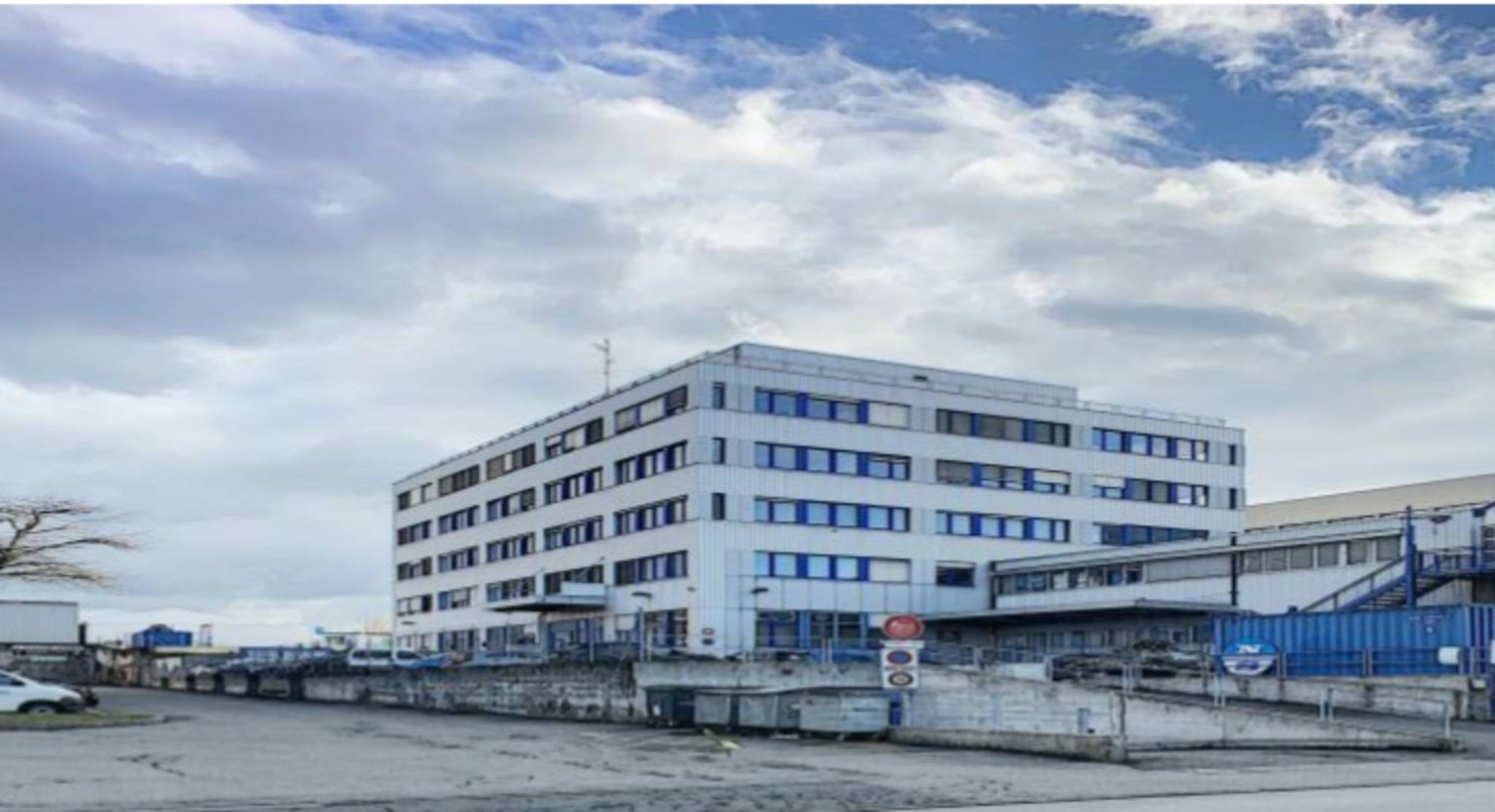 92m² commerciale