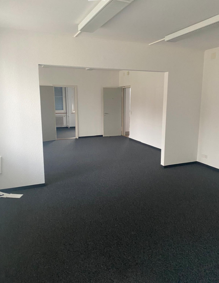 63m² office