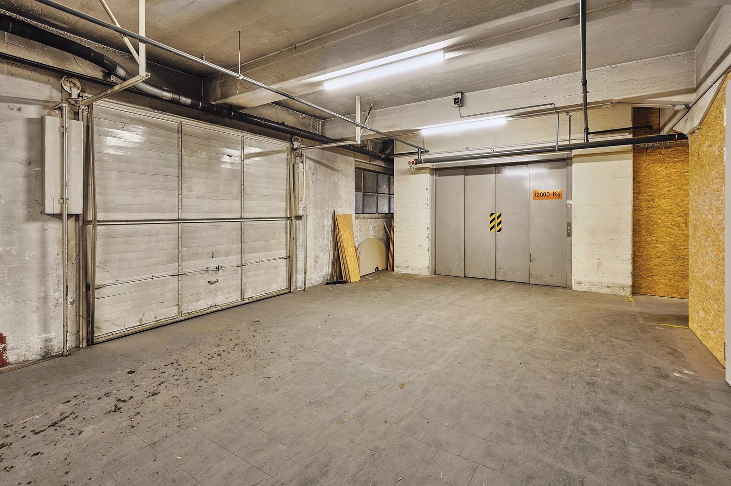 486m² commerciale