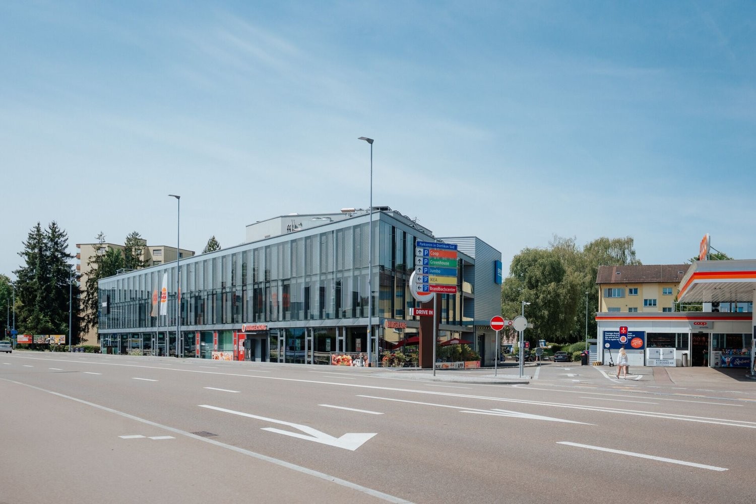 593m² commerciale