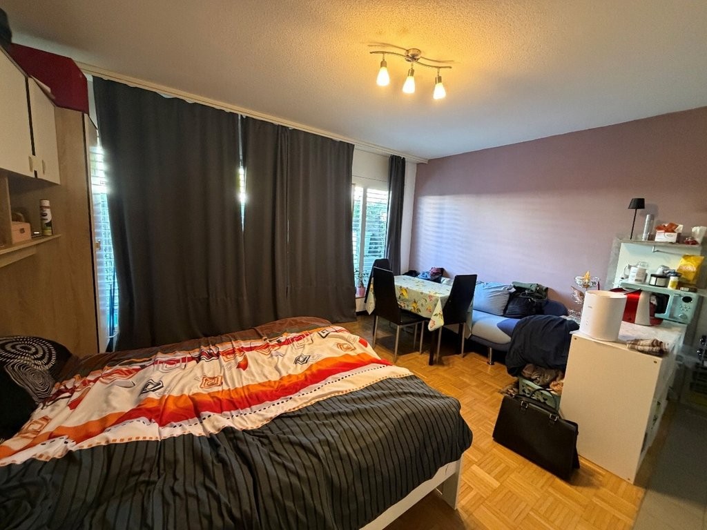1 room studio