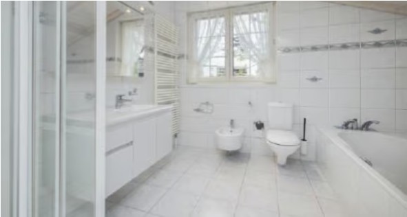 7.5-Zimmer-Haus in Oberrieden, ideal zum Wohnen und Arbeiten, sofort verfügbar