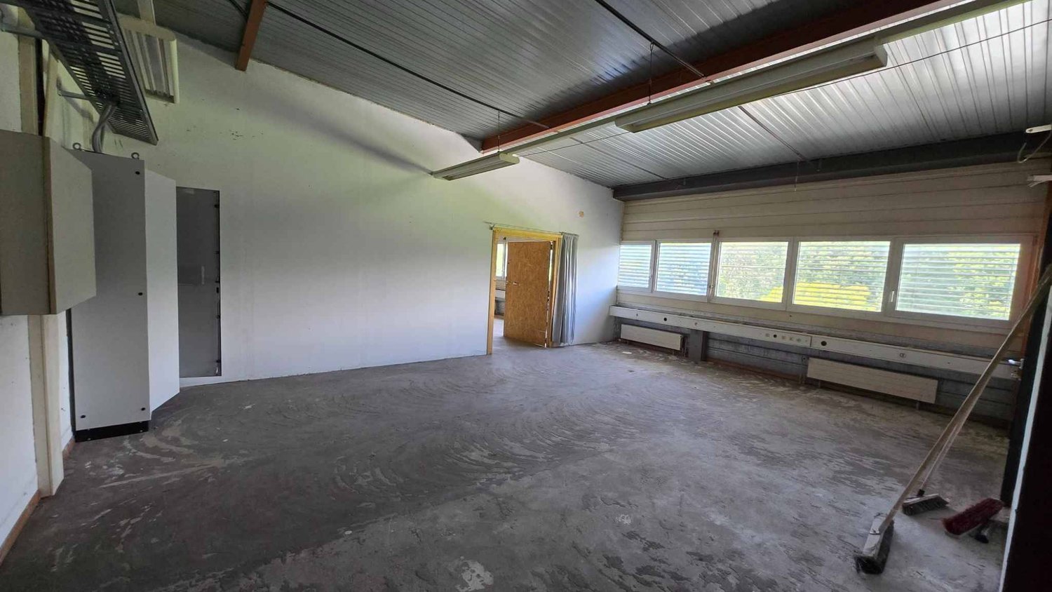 675m² commerciale