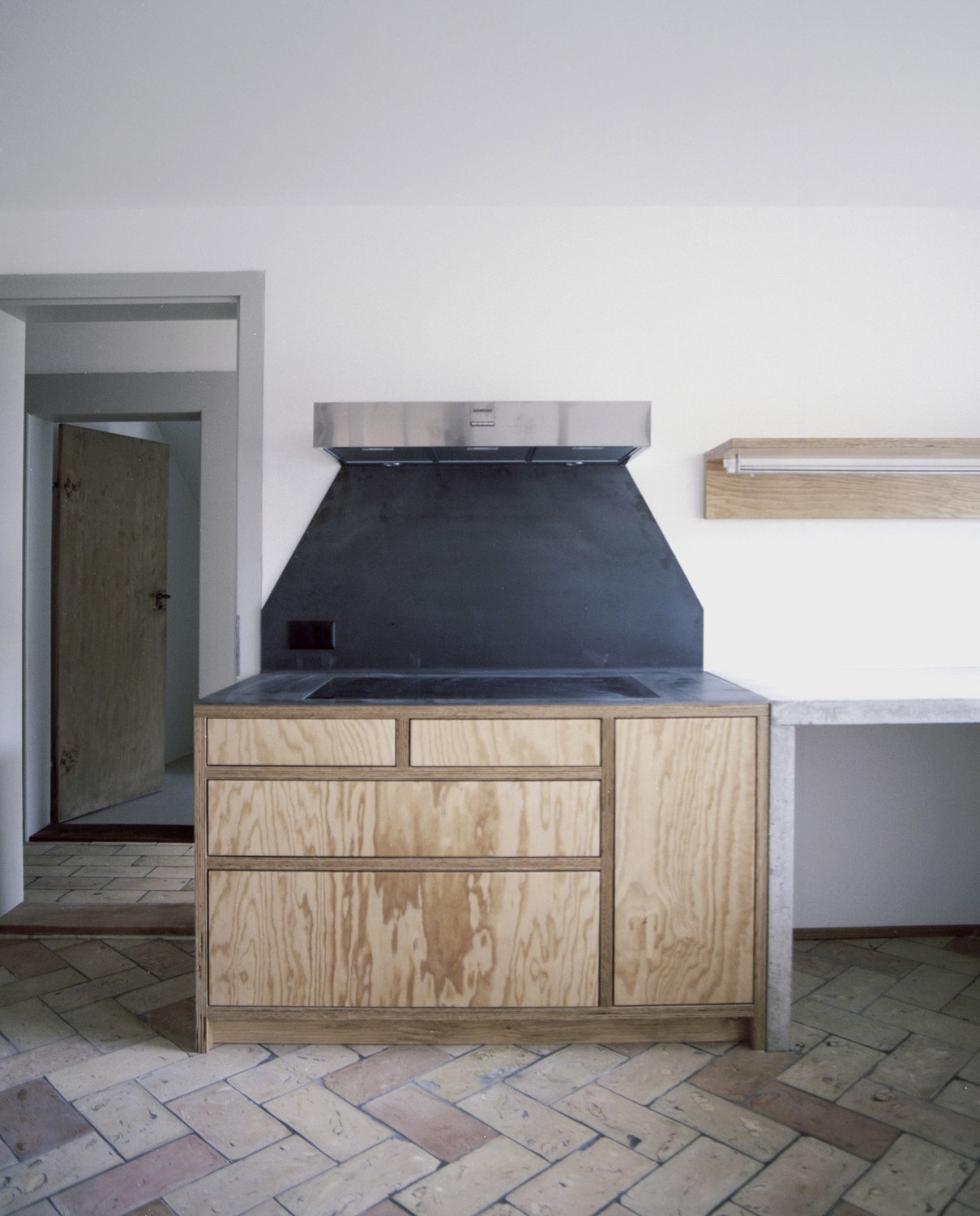 5 rooms single house