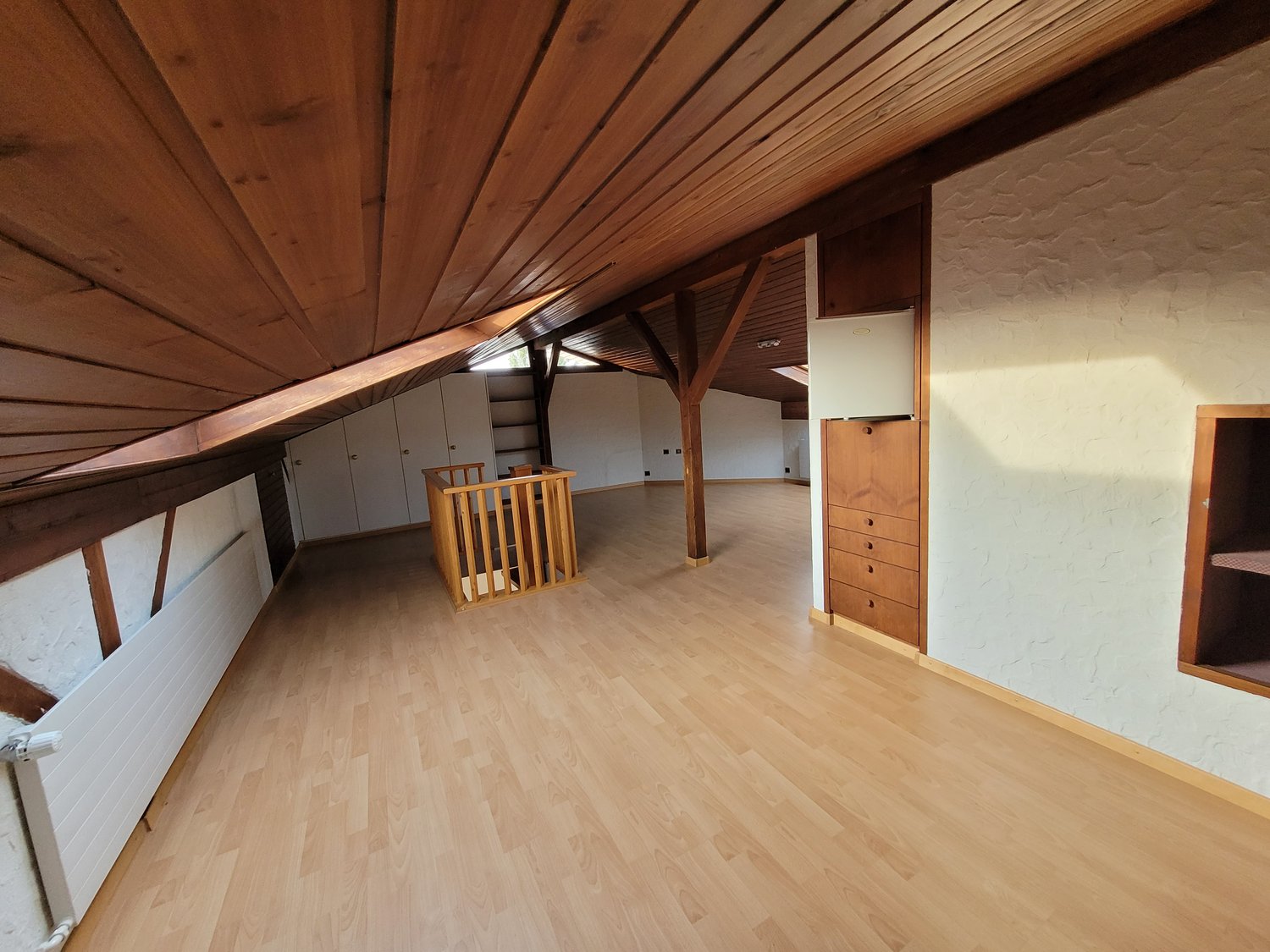 5 rooms apartment