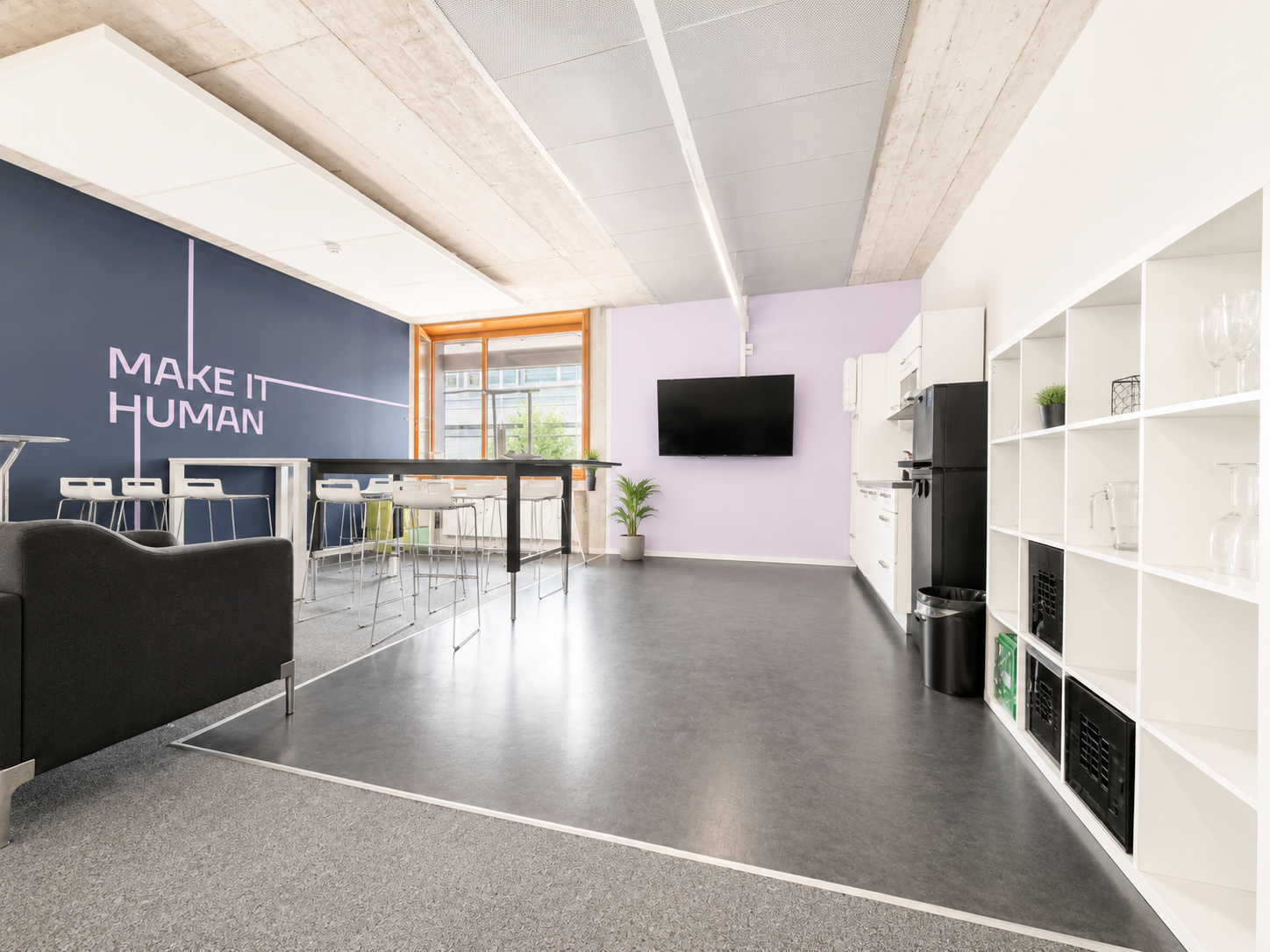 277m² office
