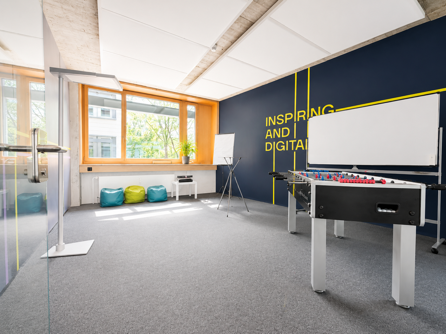 277m² office