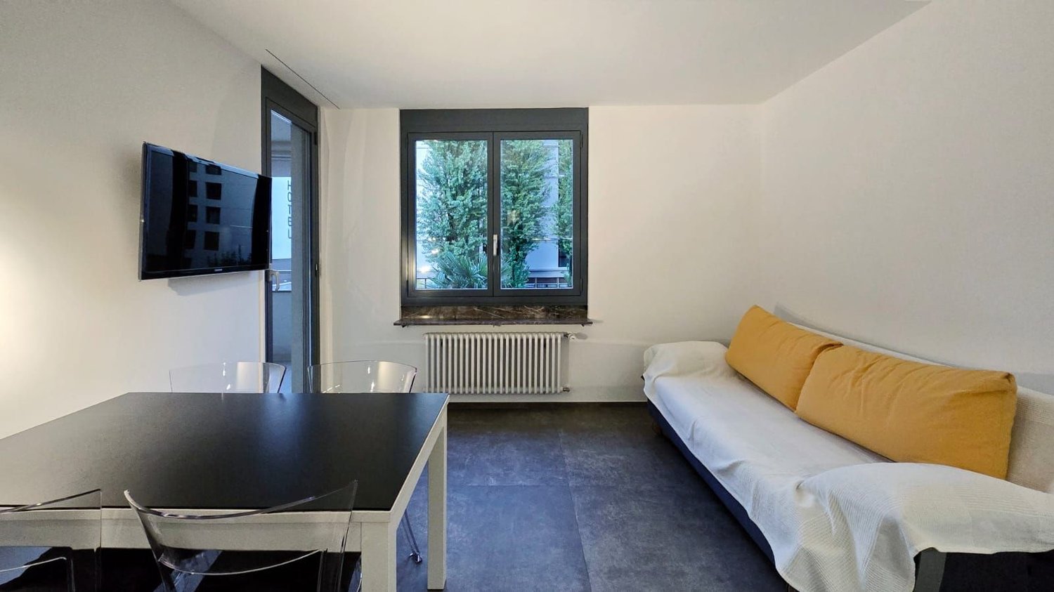 2 ½ rooms apartment