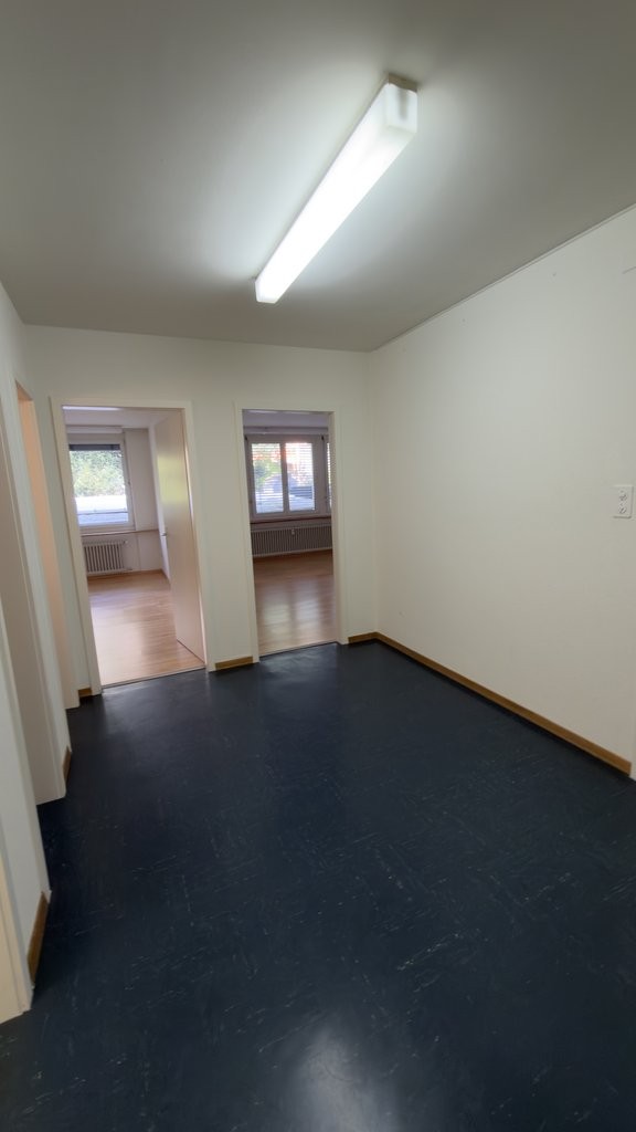 54m² office