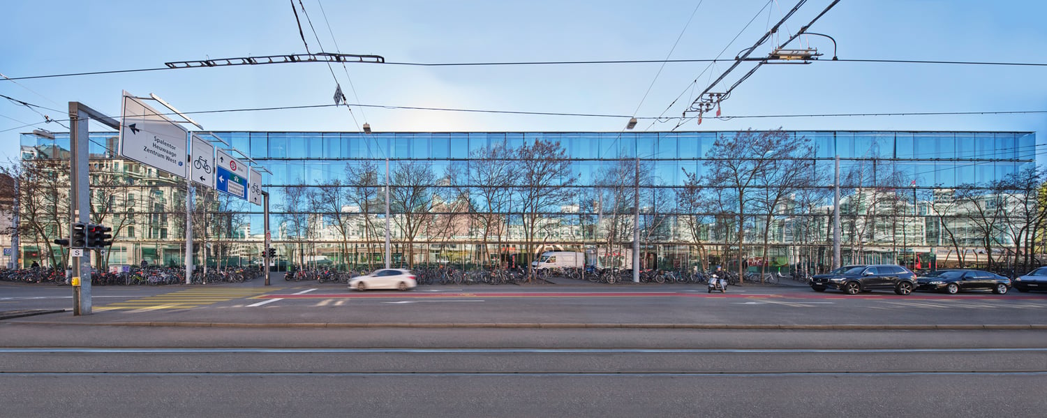 3300m² practice
