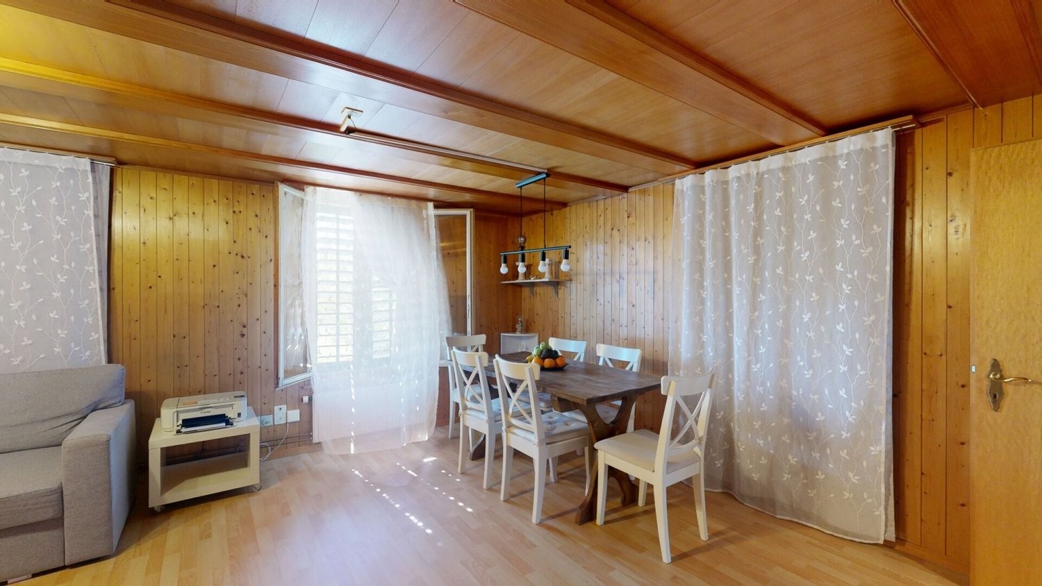 10 ½ rooms multi family house