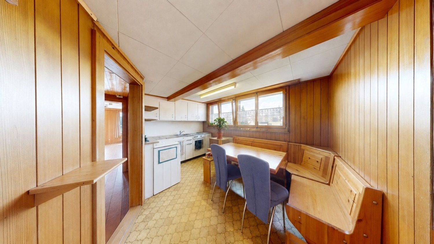 10 ½ rooms multi family house