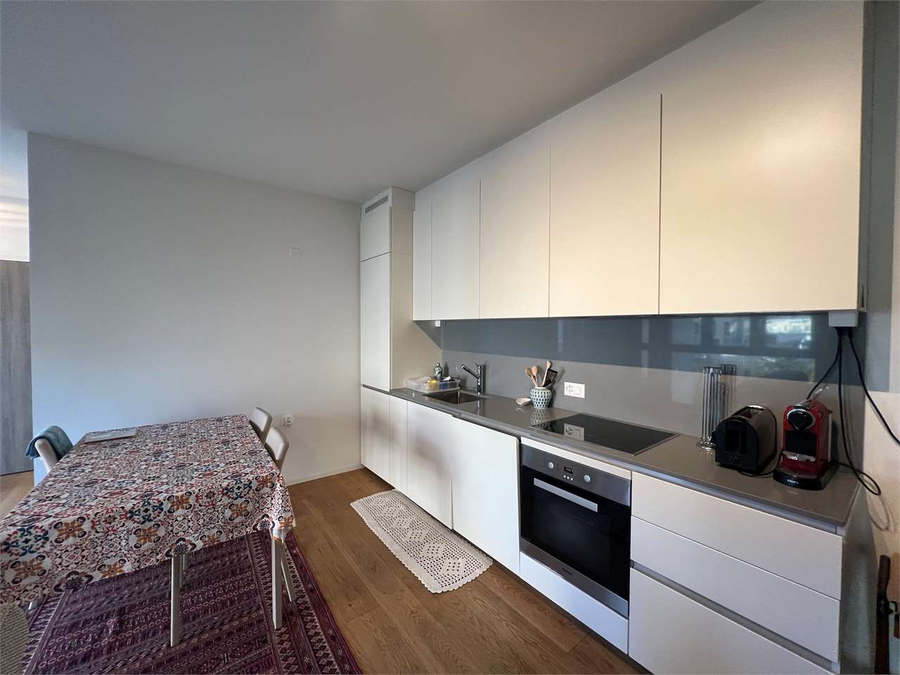 2 ½ Zimmer möblierte Wohnung