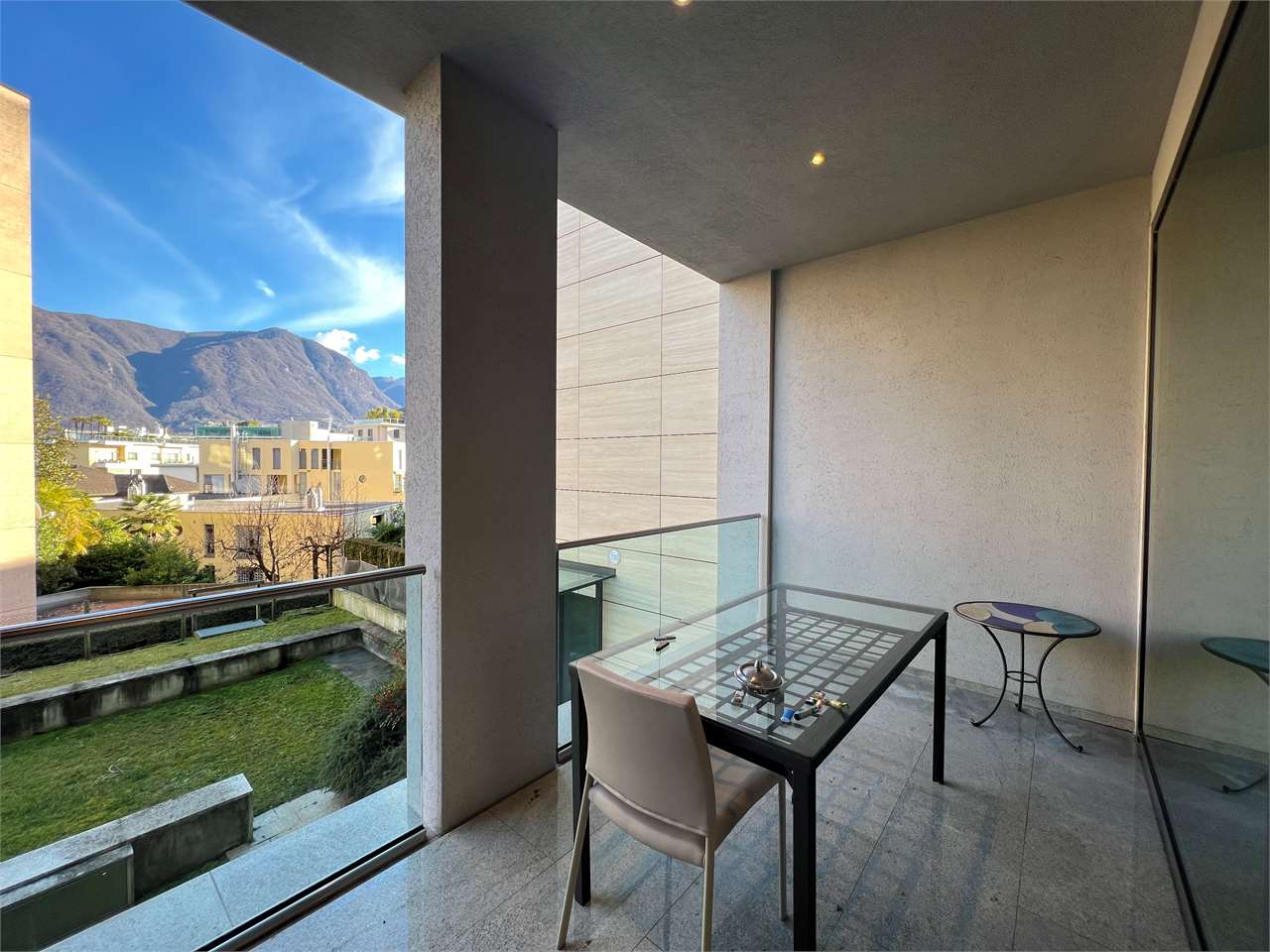 2 ½ Zimmer möblierte Wohnung