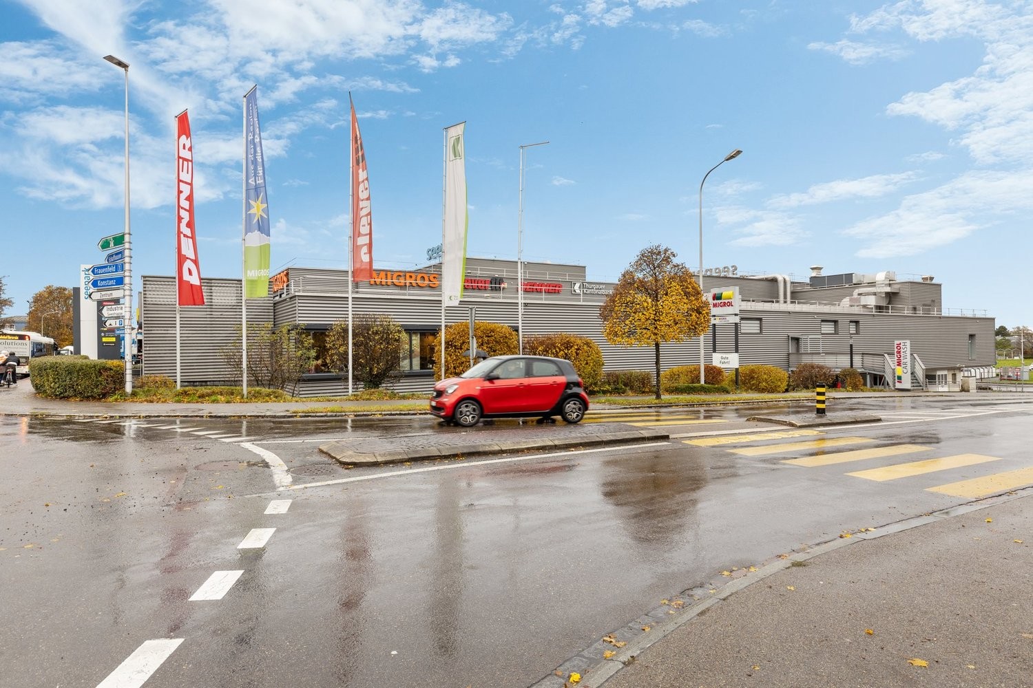 415m² commercial