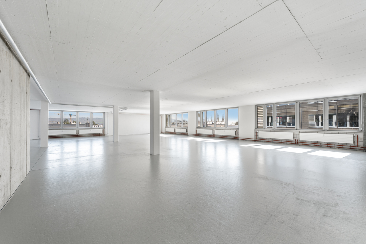 306m² commercial