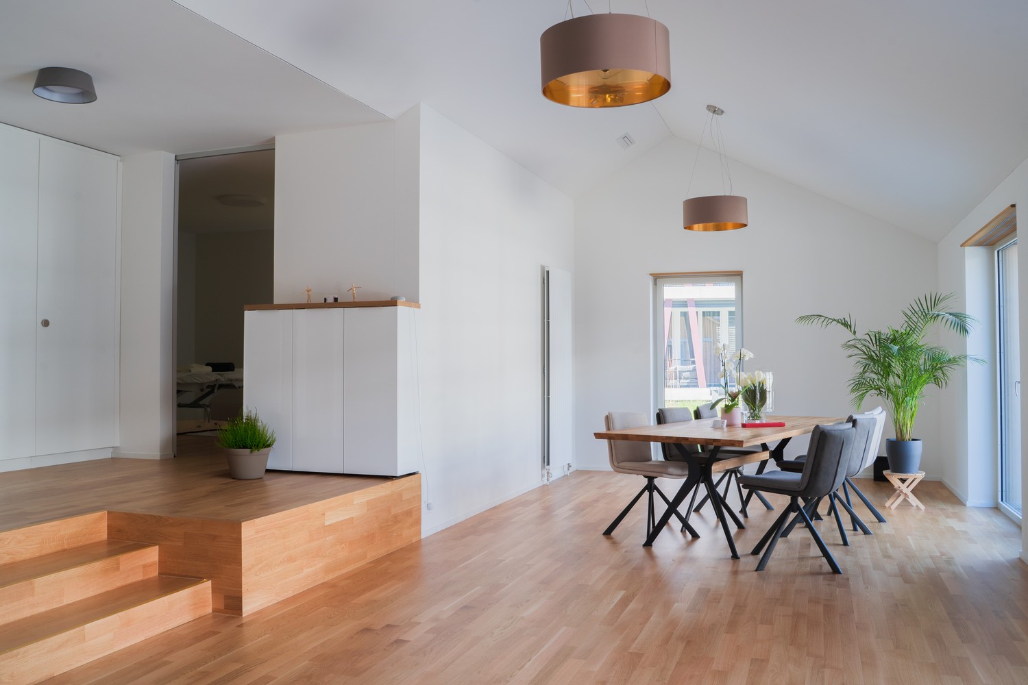 Bureau 80-80m²