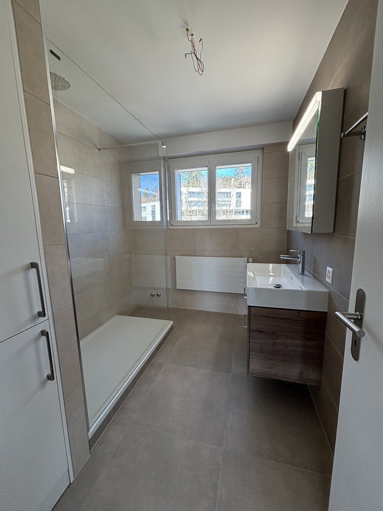 5 rooms apartment