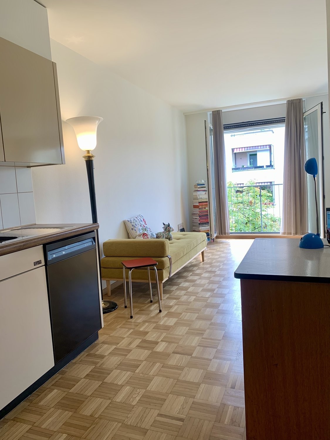 2 rooms furnished flat