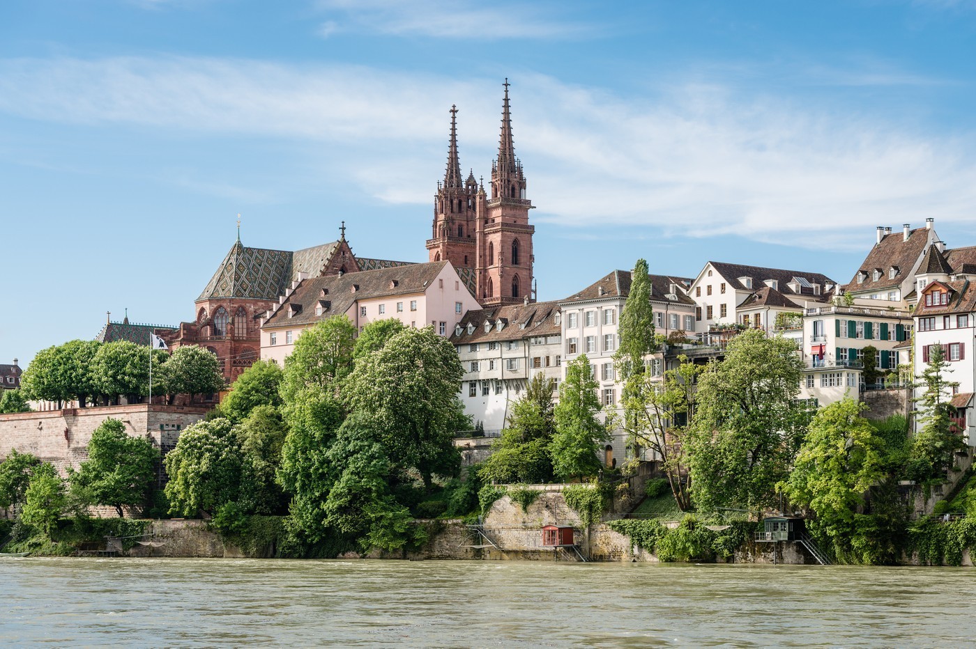 793m² office