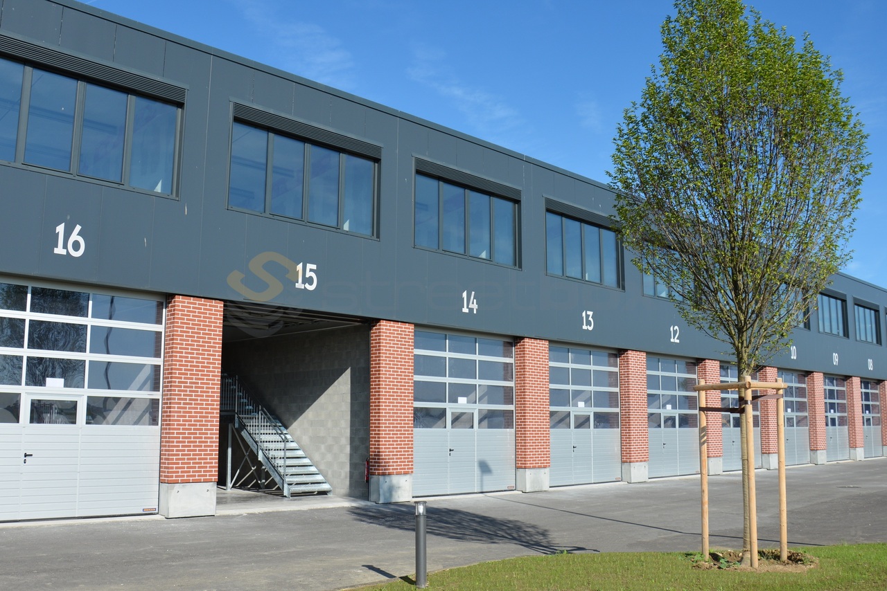 230m² commerciale