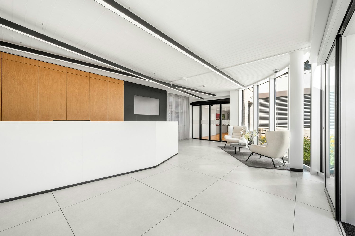 12m² office