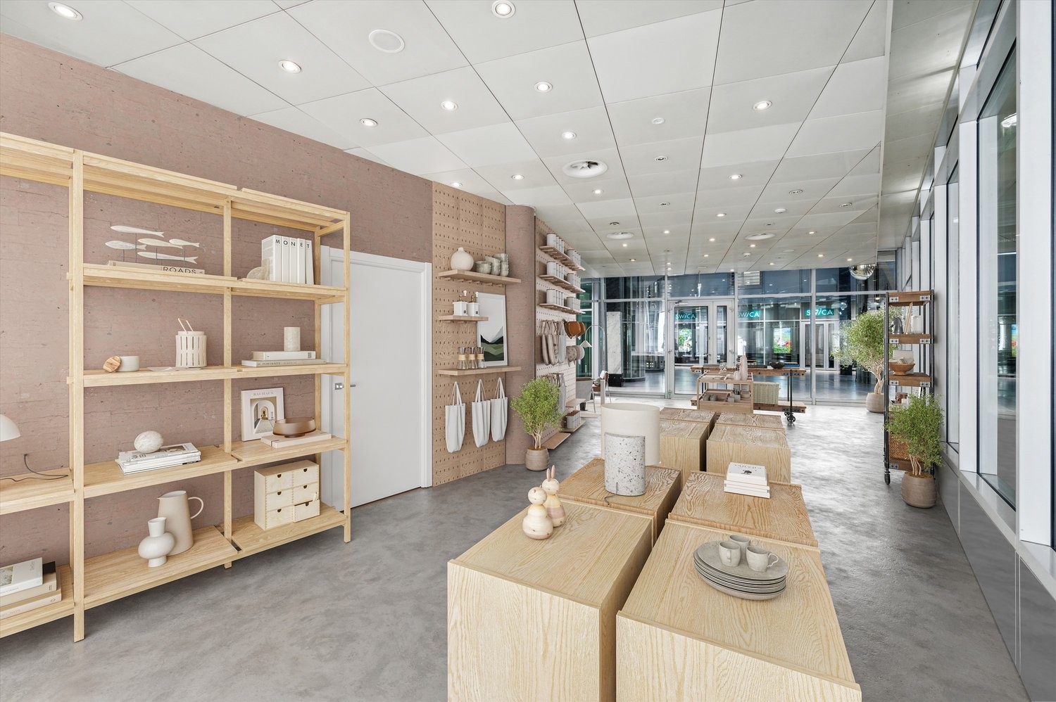 121m² commercial