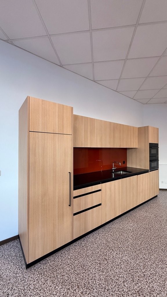 46m² office