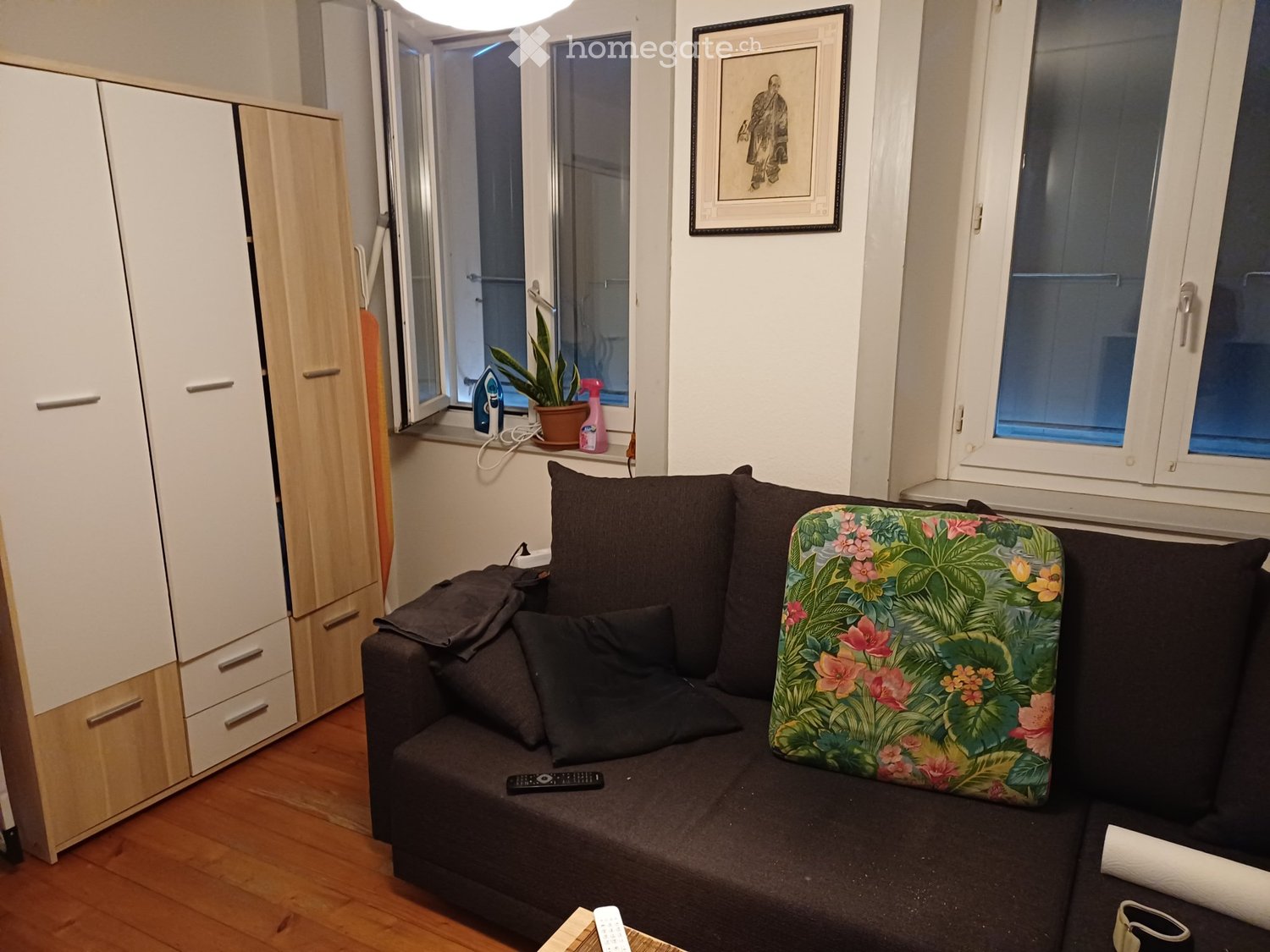 4-Zimmer-Wohnung

Zu einem vereinbaren Termin zu vermieten: 4-Zimmer-Wohnung. Hochparterre
