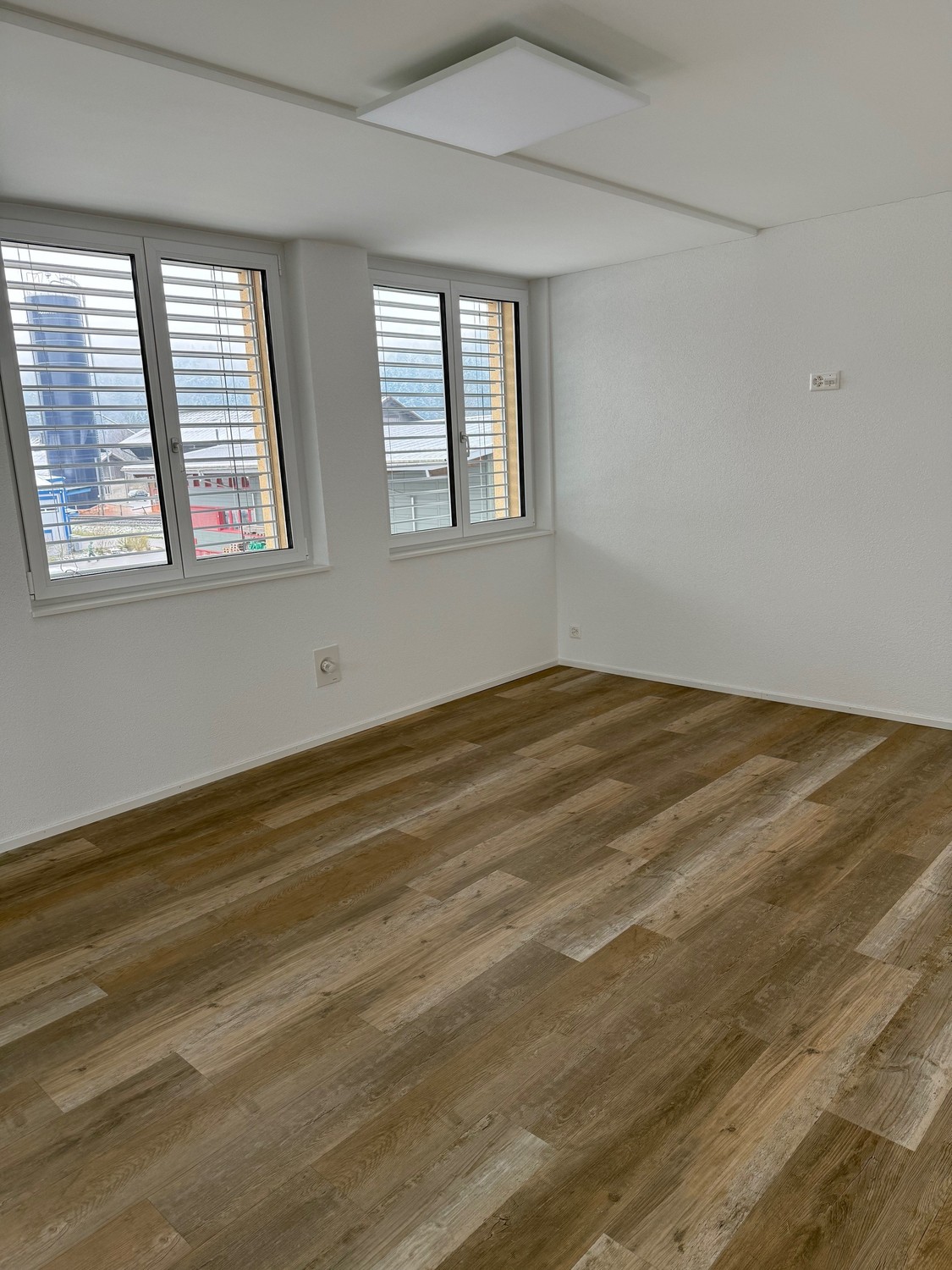 75m² commerciale