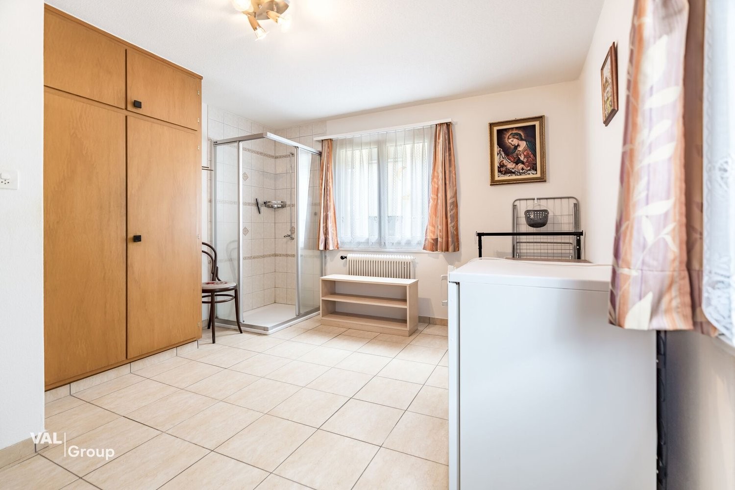 8 ½ rooms single house