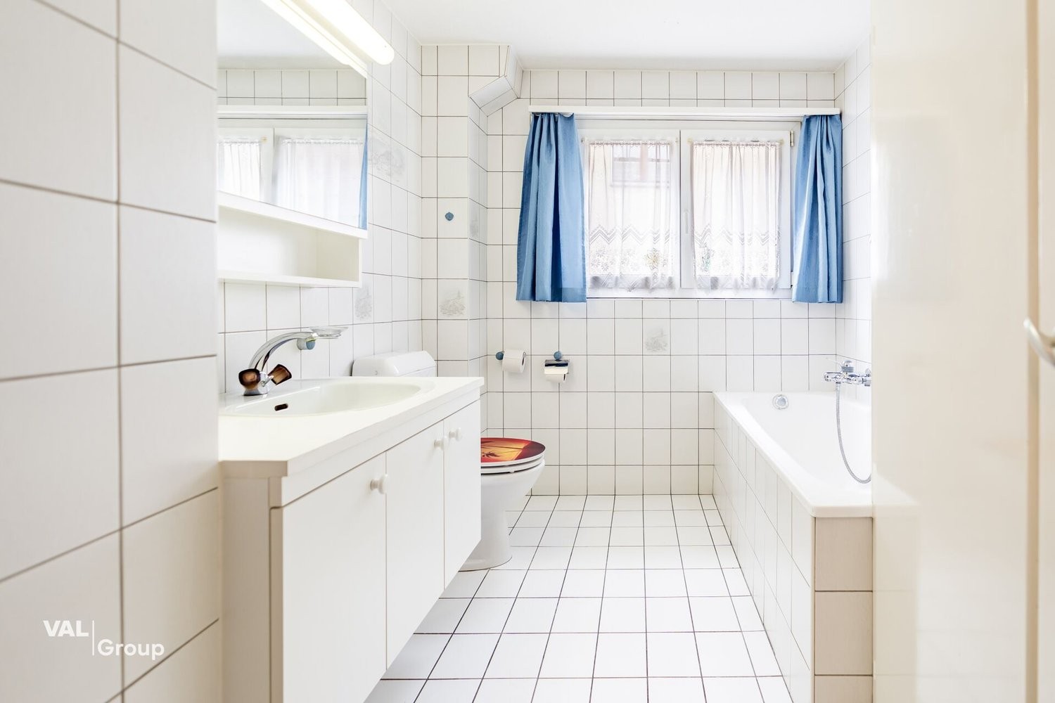 8 ½ rooms single house