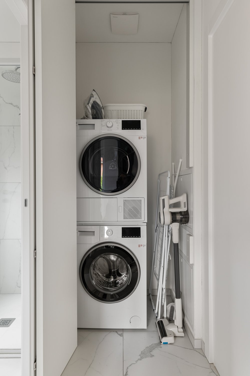 2 ½ Zimmer möblierte Wohnung