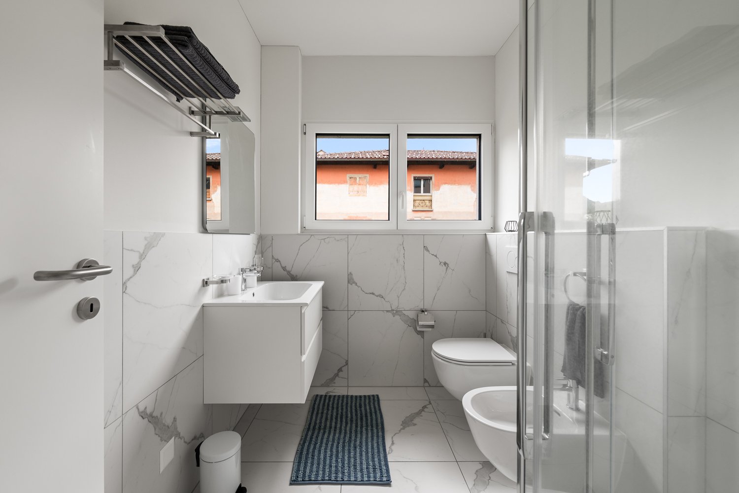 2 ½ Zimmer möblierte Wohnung