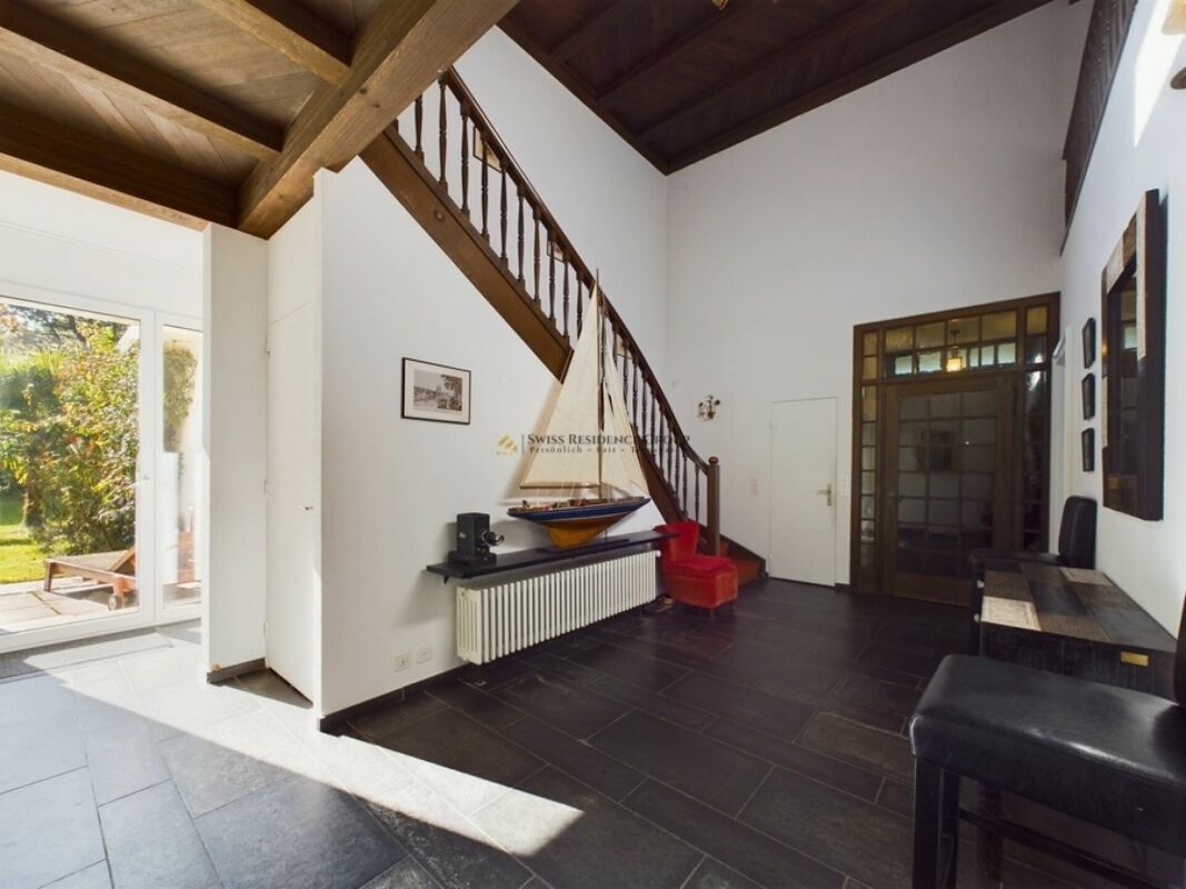 8 ½ rooms villa